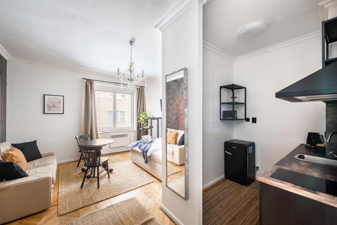 Crystal Apartment Praag Buitenkant foto